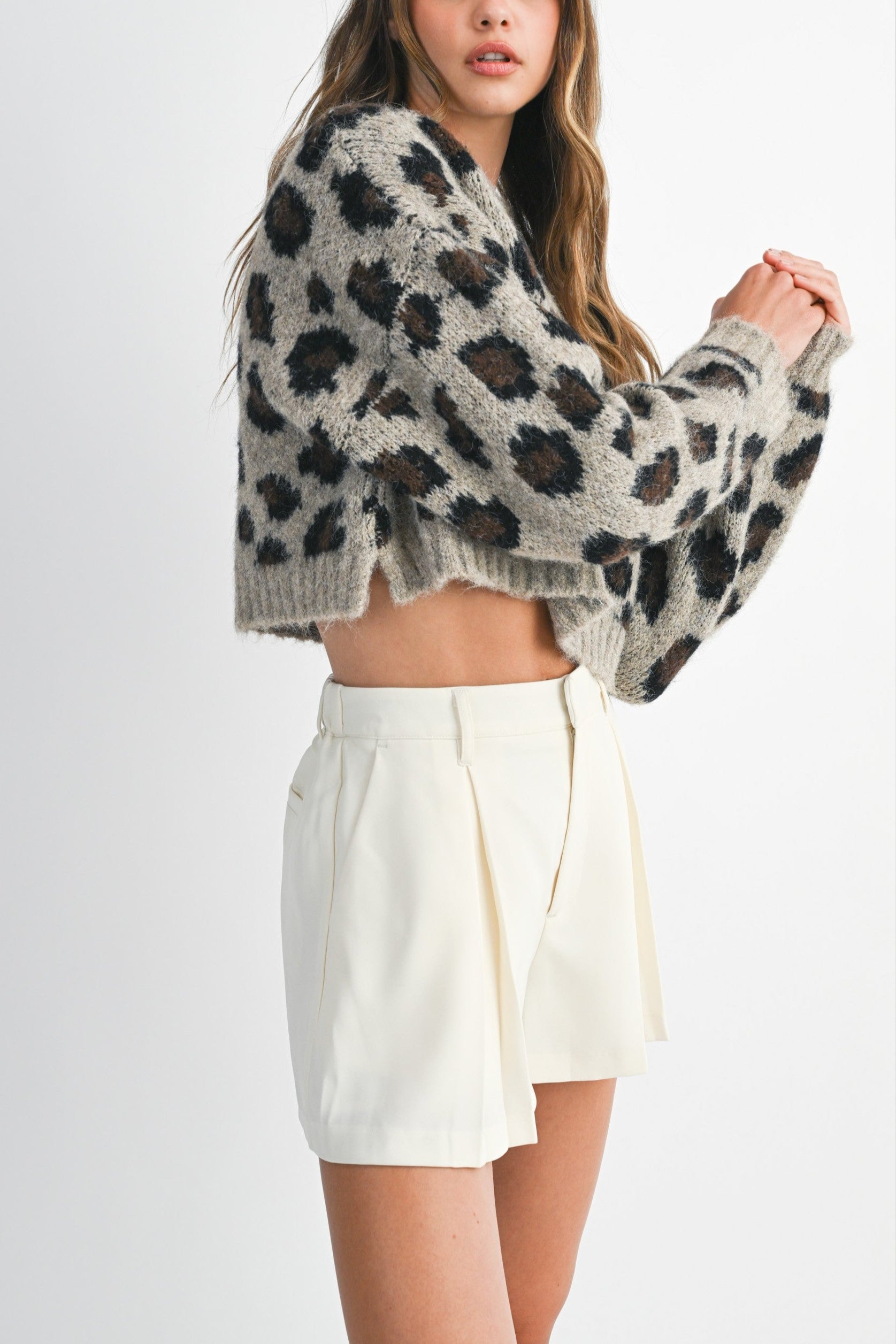 Fuzzy Leopard Print Cropped Sweater