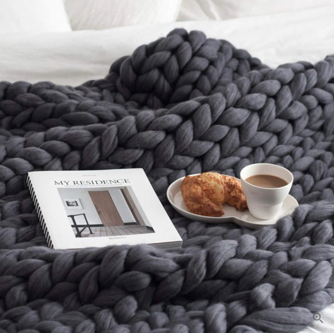 Wool Blanket ¨C High-Quality Cozy Blanket ¨C Luxurious & Timeless