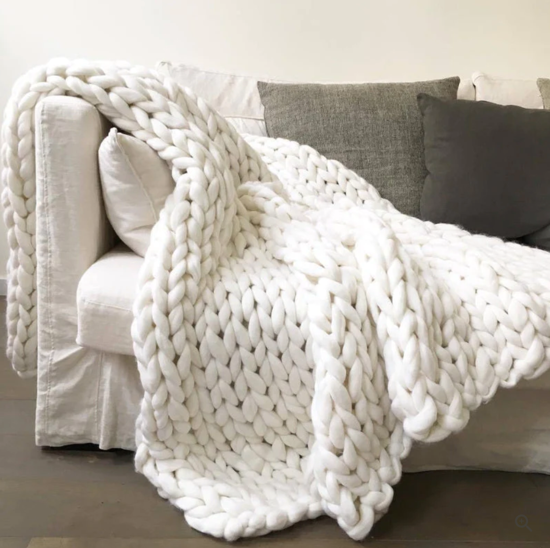 Wool Blanket ¨C High-Quality Cozy Blanket ¨C Luxurious & Timeless