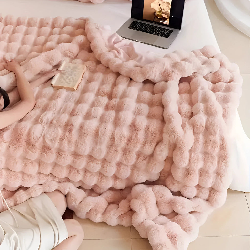 Luxury Handmade Chunky Knit Weighted Blanket - Cozy Designer Throw